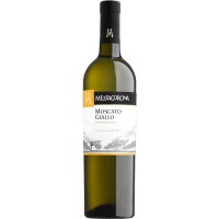 Вино Италии Mezzacorona Moscato Giallo Trentino / Медзокорона Москато Гьяло Трентино, Бел, П/Сл, 0.75 л [8004305000101]
