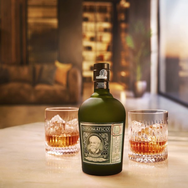 Ром Diplomatico, Reserva Exclusiva / Дипломатико, Резерва Эксклюзива, 40%, 0.7 л