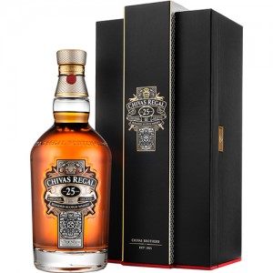 Віскі Chivas Regal / Чівас Регал, 25 років, 40%, 0.7 л (под. уп.) [5000299284926]