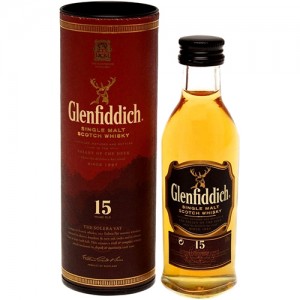 Віскі Glenfiddich / Гленфіддік, 15 років, 40%, 0.05 л (в тубусі) [5010327326115]